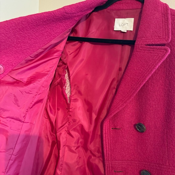 Loft Women’s Hot Pink Coat - Picture 7 of 7